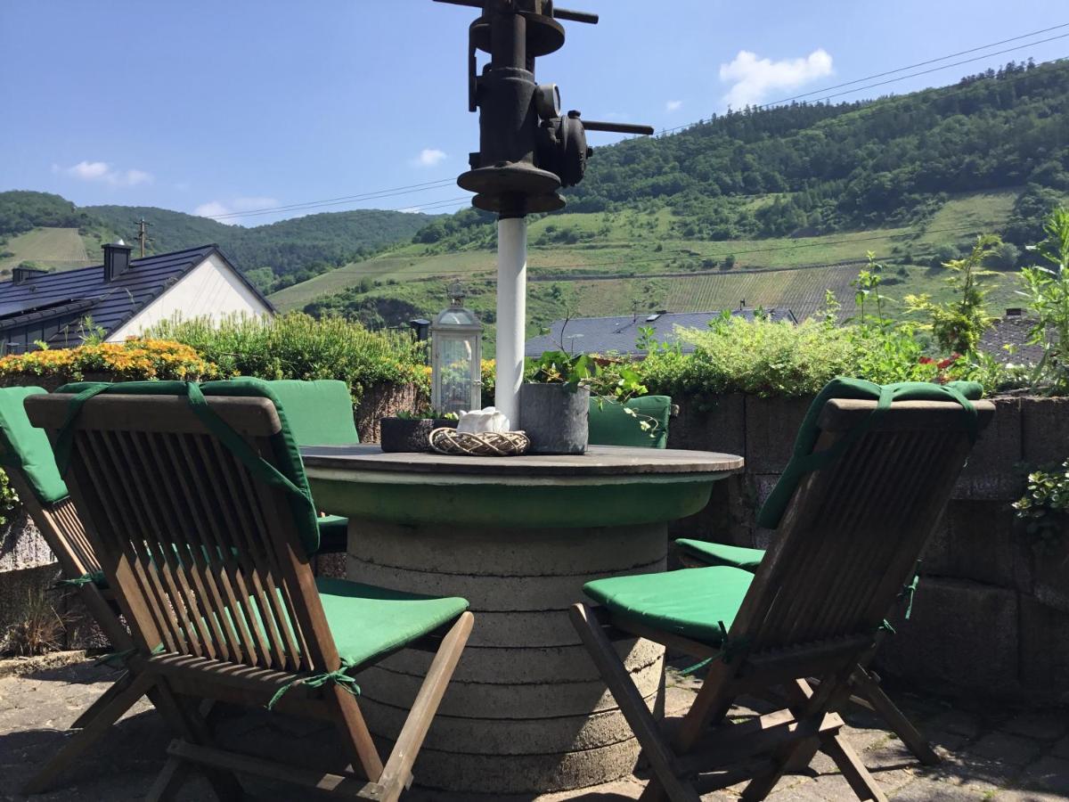 Mosel-Appartements Nehren Zell an der Mosel Exterior photo